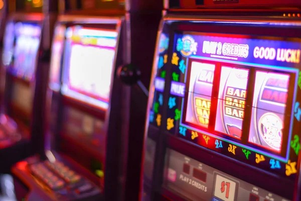 Roulette wheel on inifun88 platform