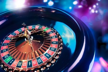Crazy Time wheel with multiplier segments on inifun88